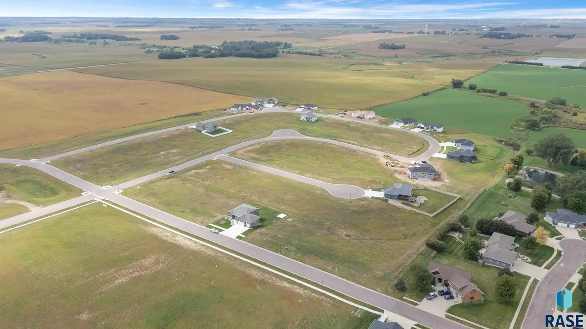 605 Hanna Trl, Crooks, SD 57020 - #1
