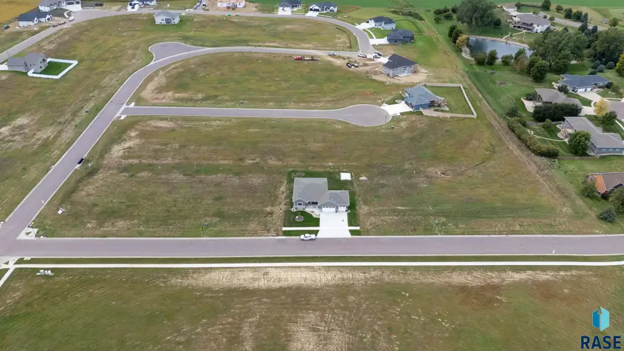 116 High Cross Cir, Crooks, SD 57020 - #2