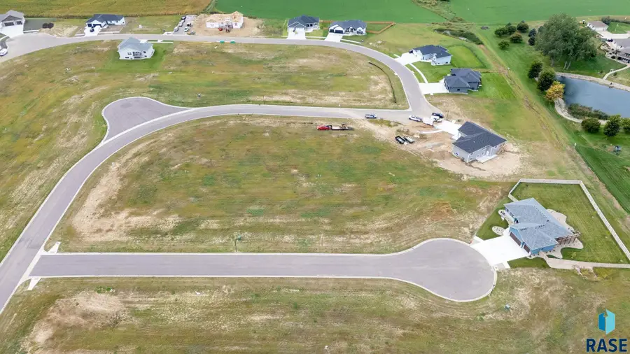 101 High Cross Cir, Crooks, SD 57020 - #2