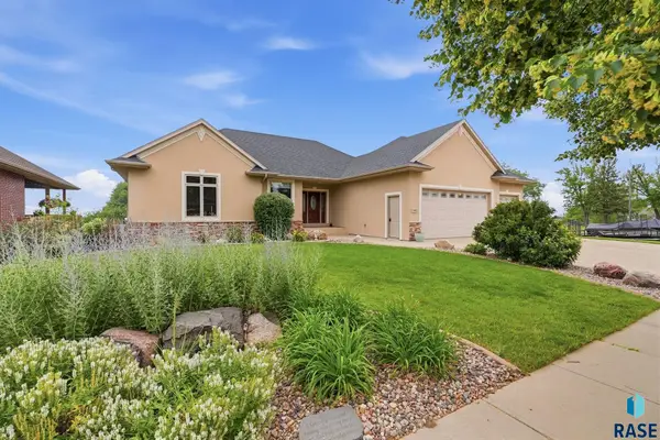 7404 W 15th St, Sioux Falls, SD 57106
