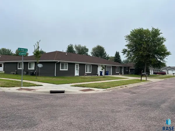 1100 E Elder St, Canton, SD 57013