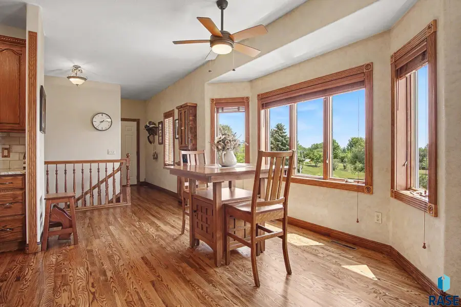 48071 Sun Meadow Ct, Sioux Falls, SD 57108 - #3