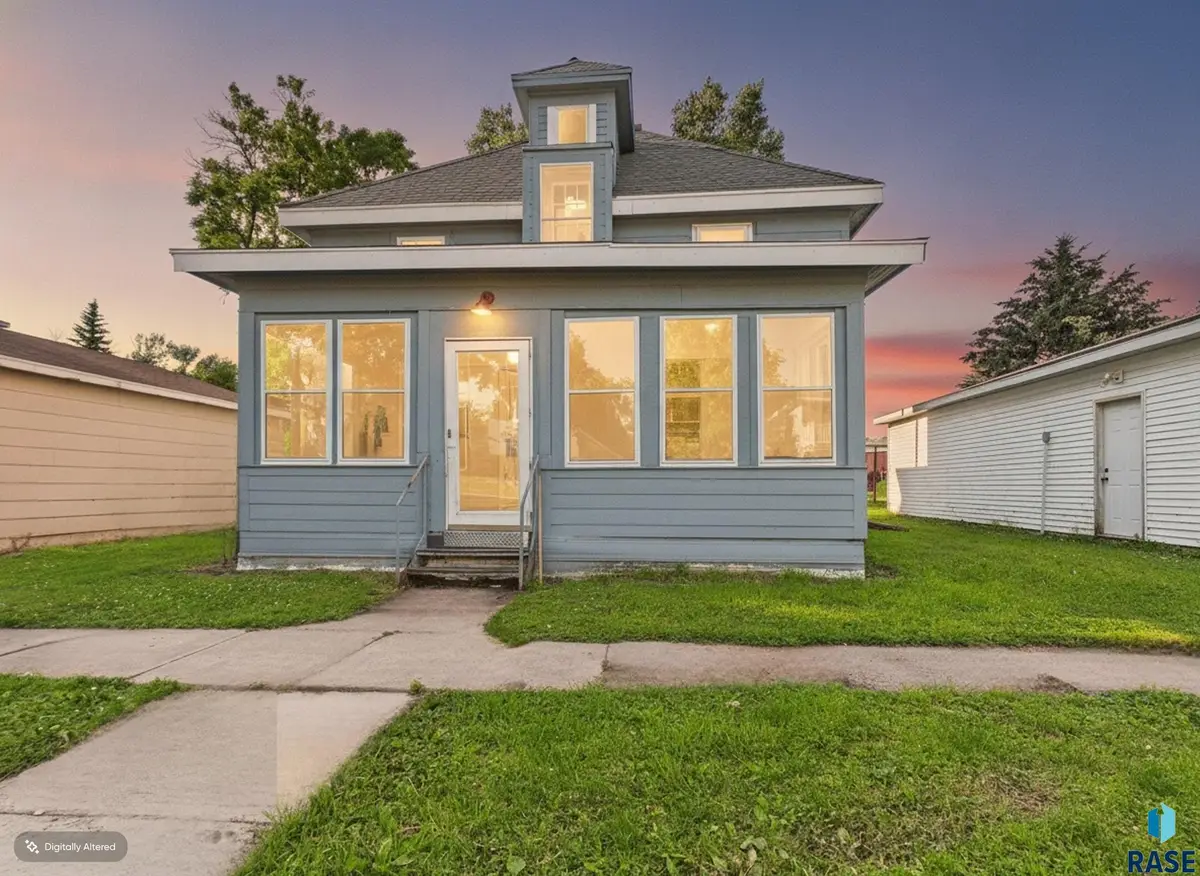 116 W Smith St, Oldham, SD 57051 - #1