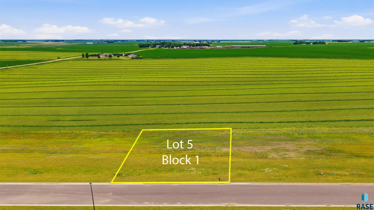 1501 Castle St, Larchwood, IA 51241 - #1