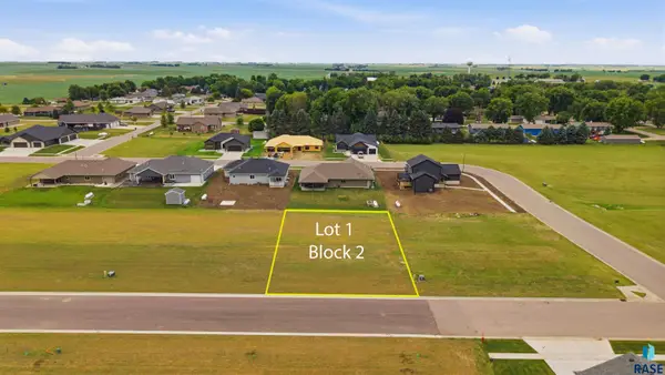 1404 Castle St, Larchwood, IA 51241