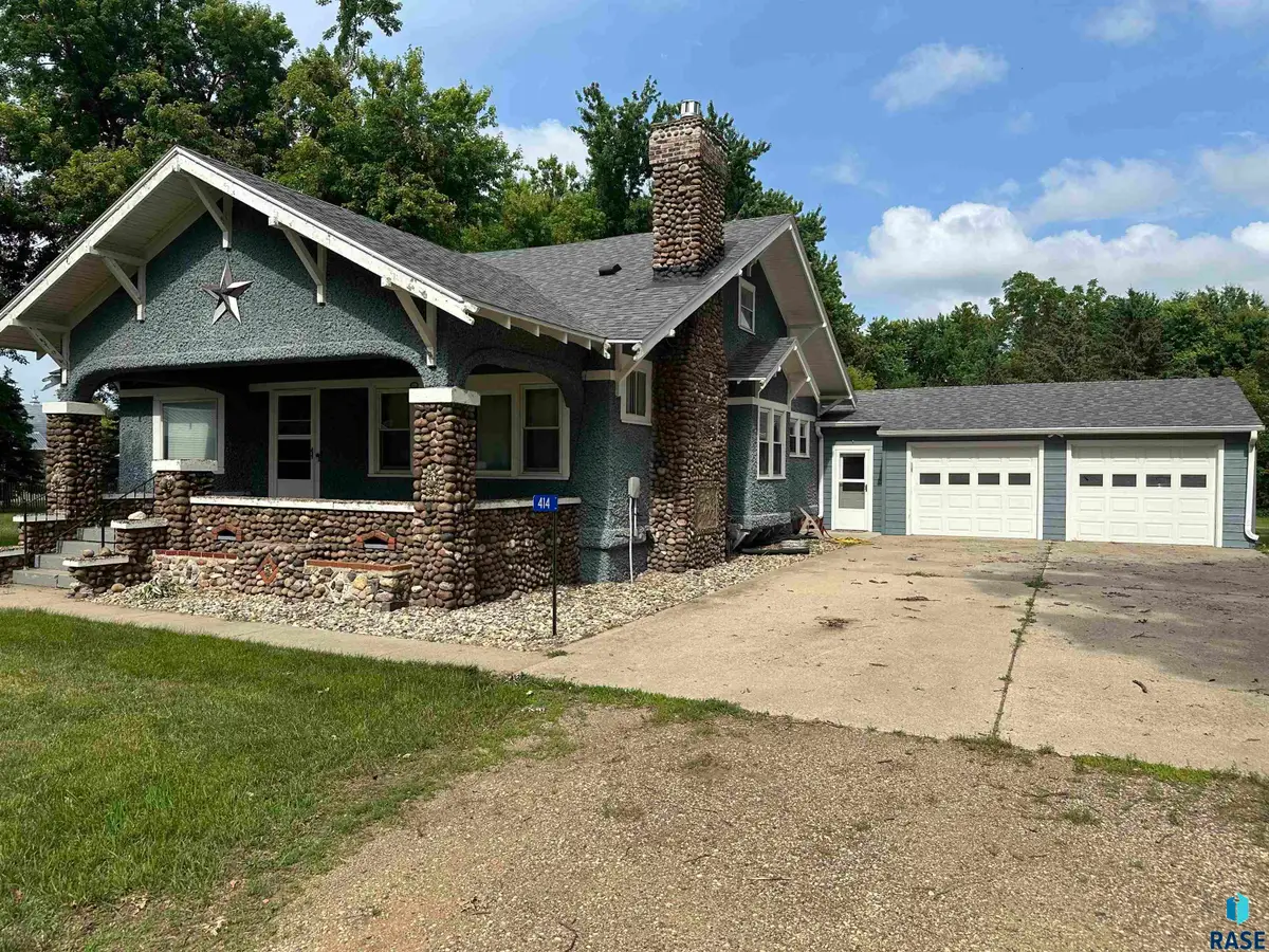 414 Bowdoin St, Goodwin, SD 57238 - #1