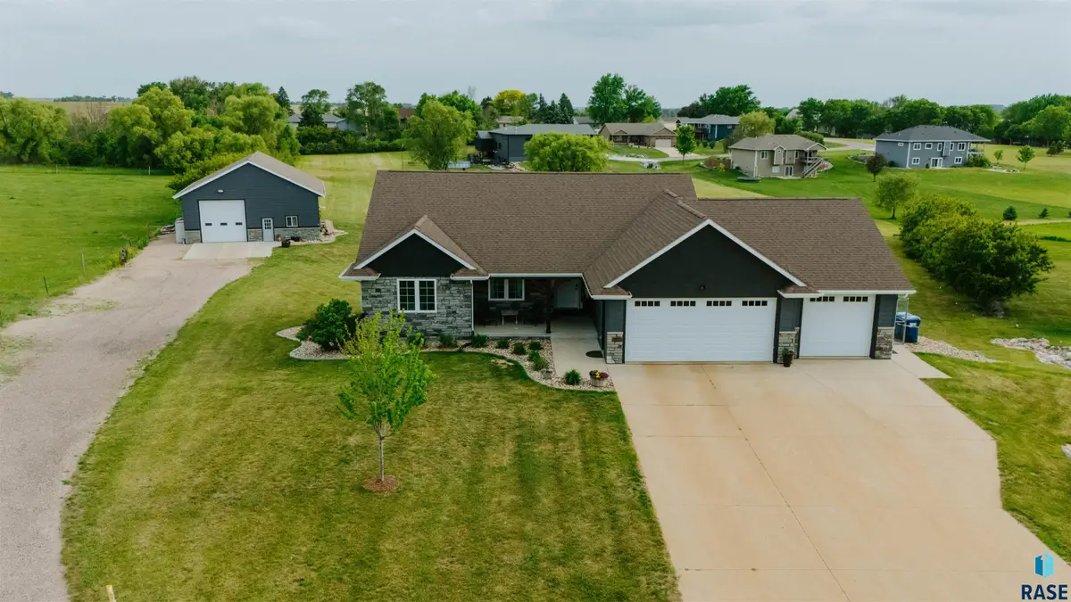 Frederick Cir, Renner, SD 57055 - #1
