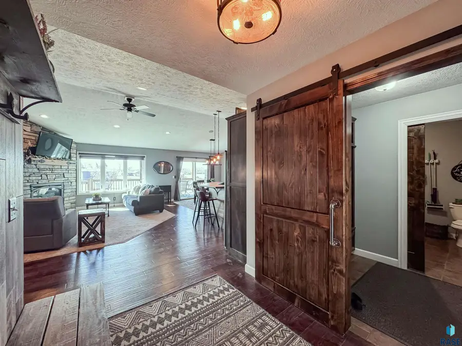 Frederick Cir, Renner, SD 57055 - #3