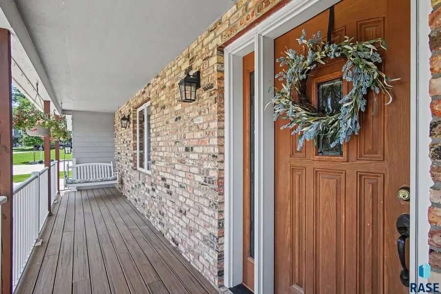 2009 S Oxford Ave, Sioux Falls, SD 57106 - #3