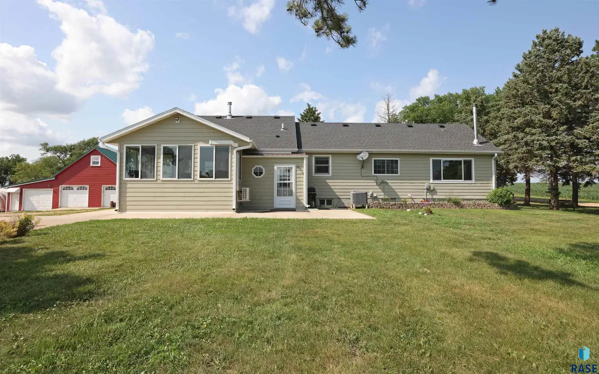 28793 457th Ave, Viborg, SD 57070 - #1