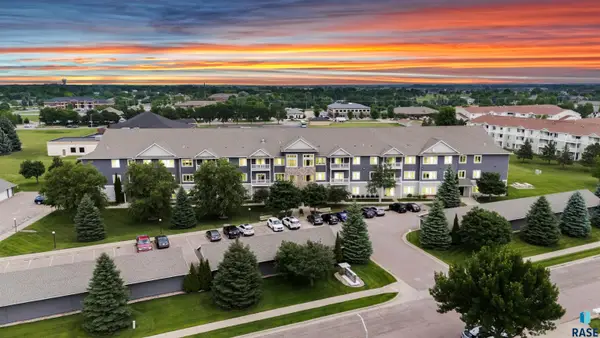6206 S Avalon Ave, Sioux Falls, SD 57108