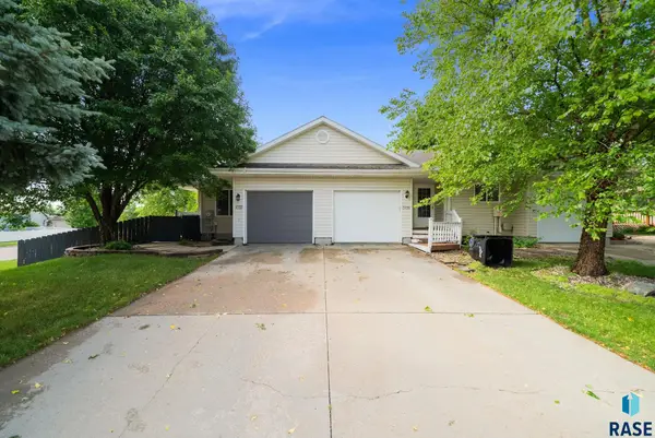 3737 E Mission St, Sioux Falls, SD 57103