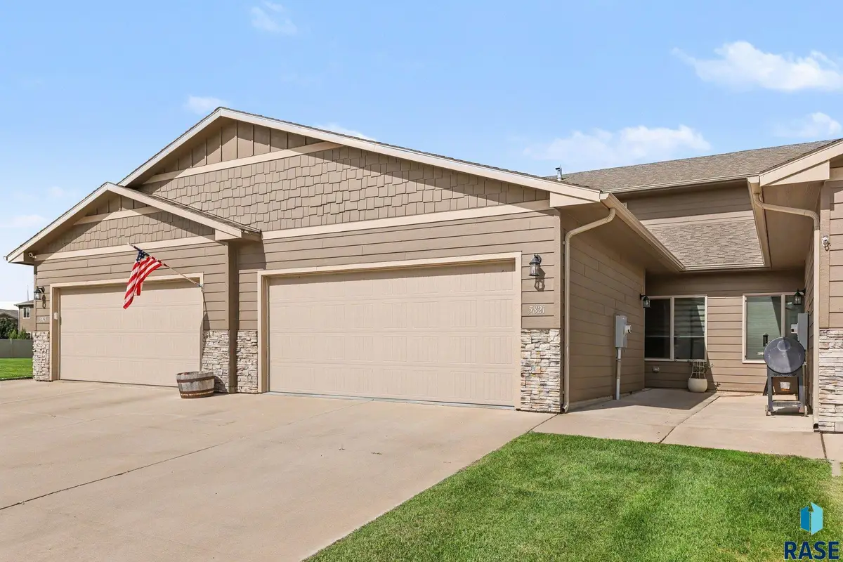 5821 S Bounty Pl, Sioux Falls, SD 57108 - #1