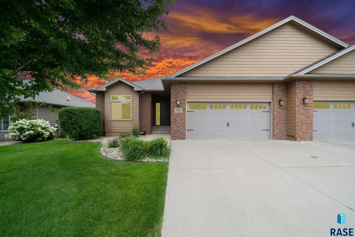 7550 S Grand Arbor Pl, Sioux Falls, SD 57108 - #1