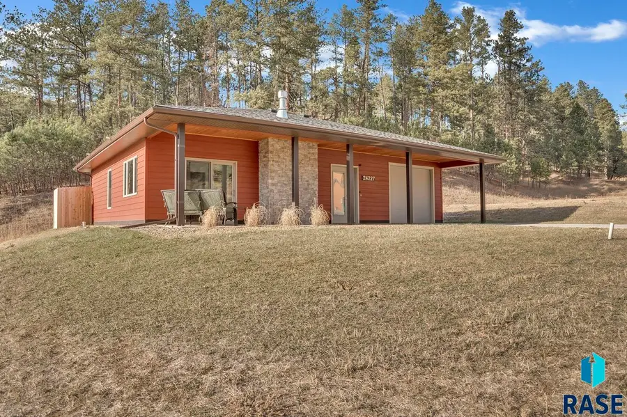 24227 Granite Point Ct, Keystone, SD 57751 - #2