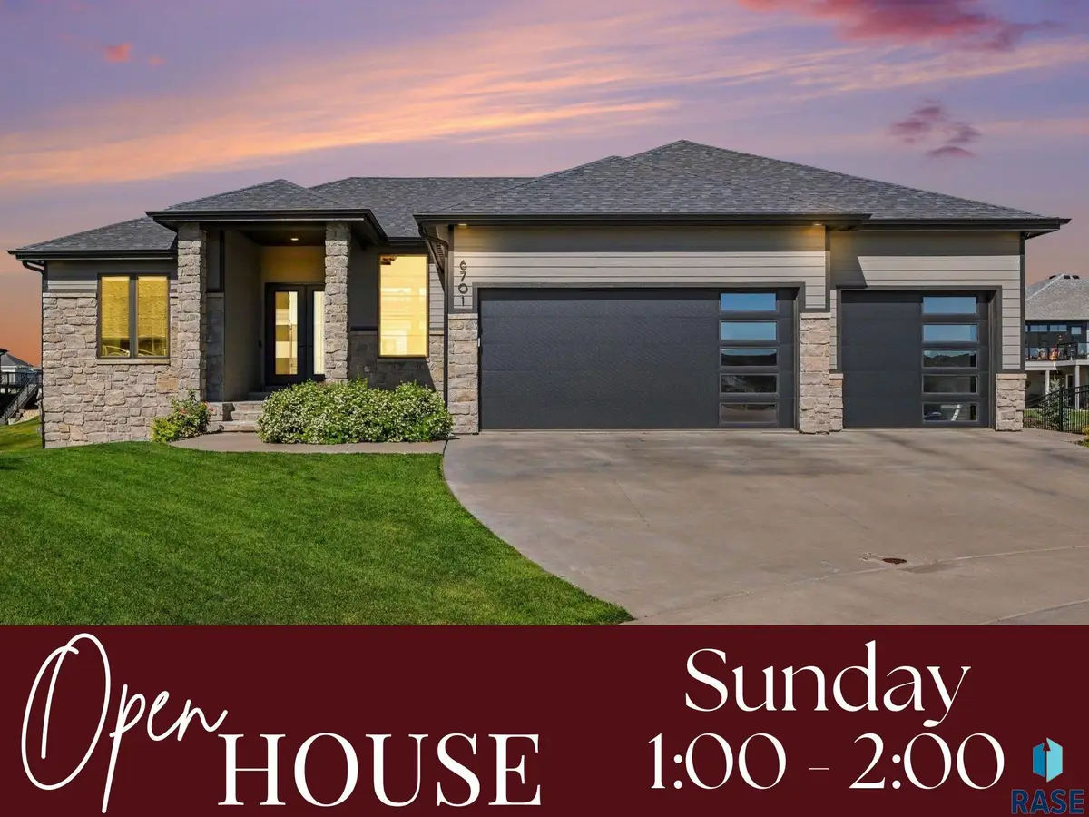6701 E Spitfire Cir, Sioux Falls, SD 57110 - #1