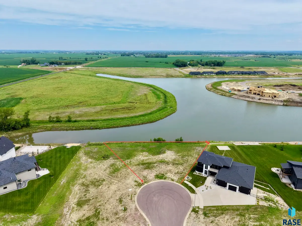 2735 N Swan Cir, Tea, SD 57064 - #1