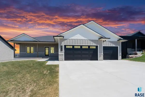 1520 N Marlowe Ave, Sioux Falls, SD 57110