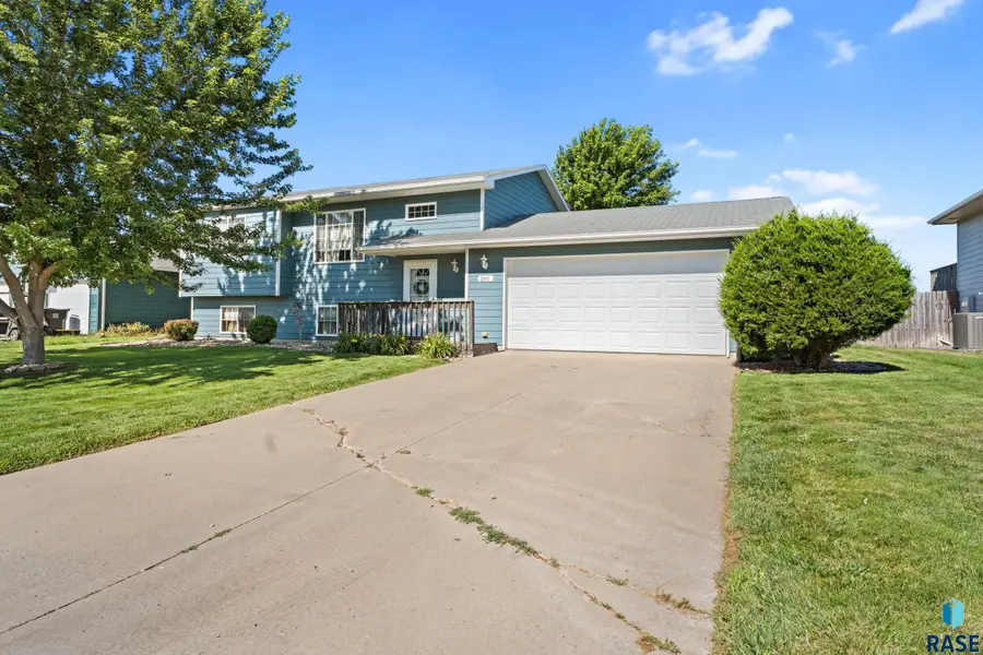 201 Sund St, Worthing, SD 57077 - #2