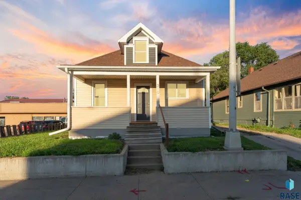 310 N Cliff Ave, Sioux Falls, SD 57103