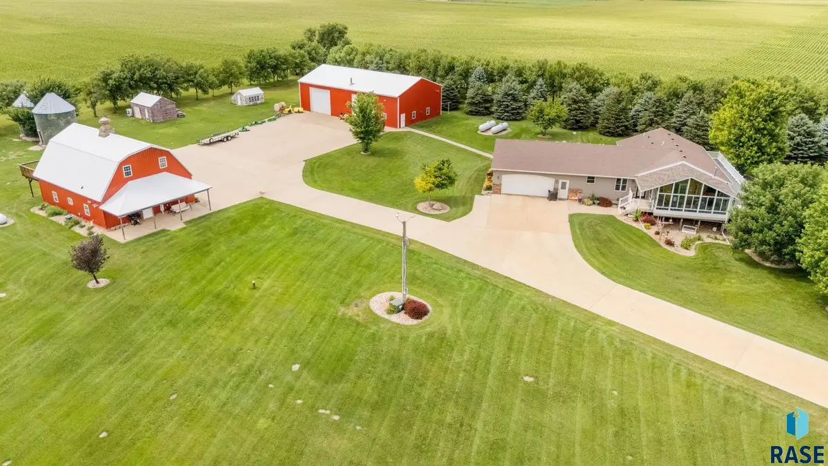 27529 477th Ave, Harrisburg, SD 57032 - #1