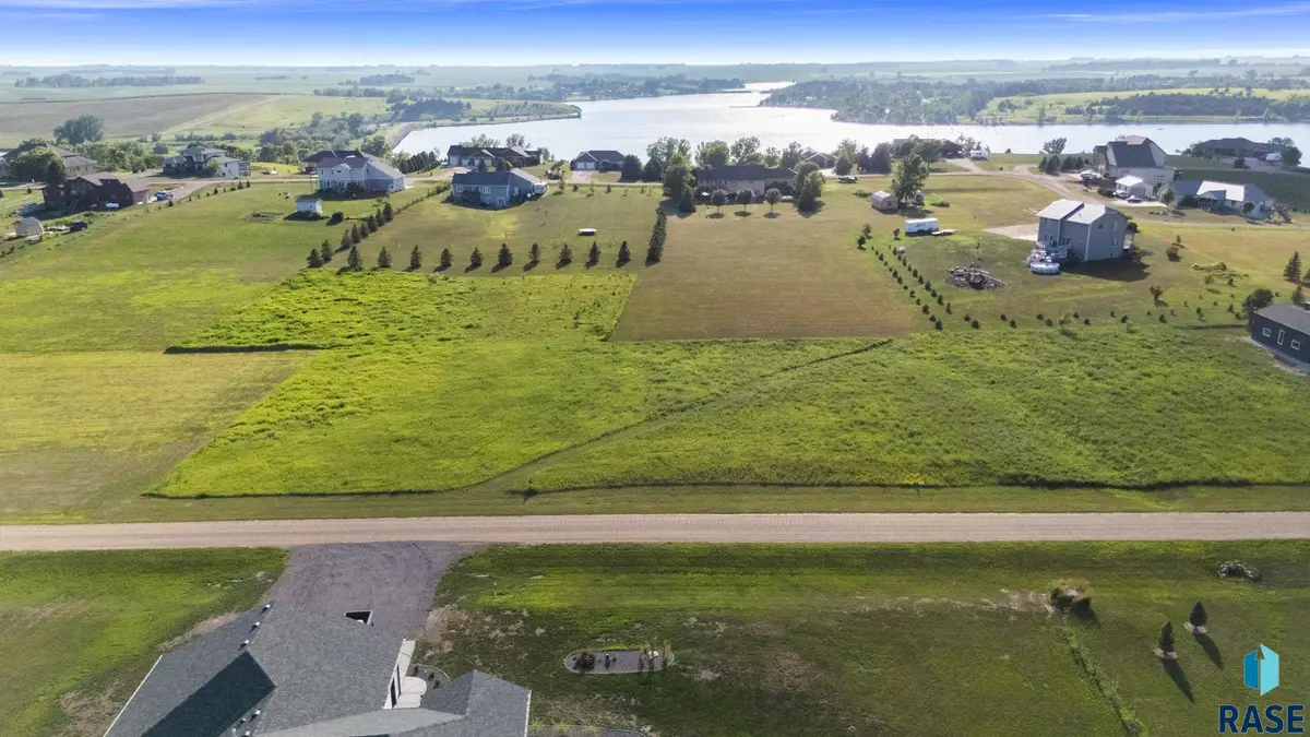 Tbd Reed Ct, Canistota, SD 57012 - #1