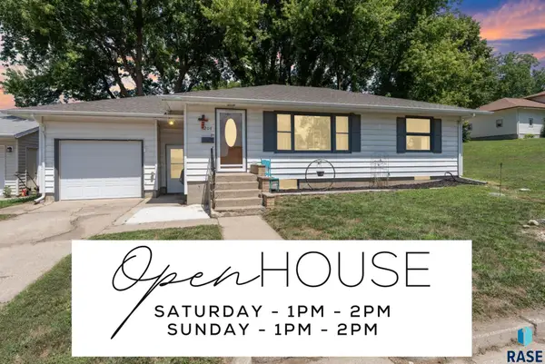 206 E 4th St, Dell Rapids, SD 57022