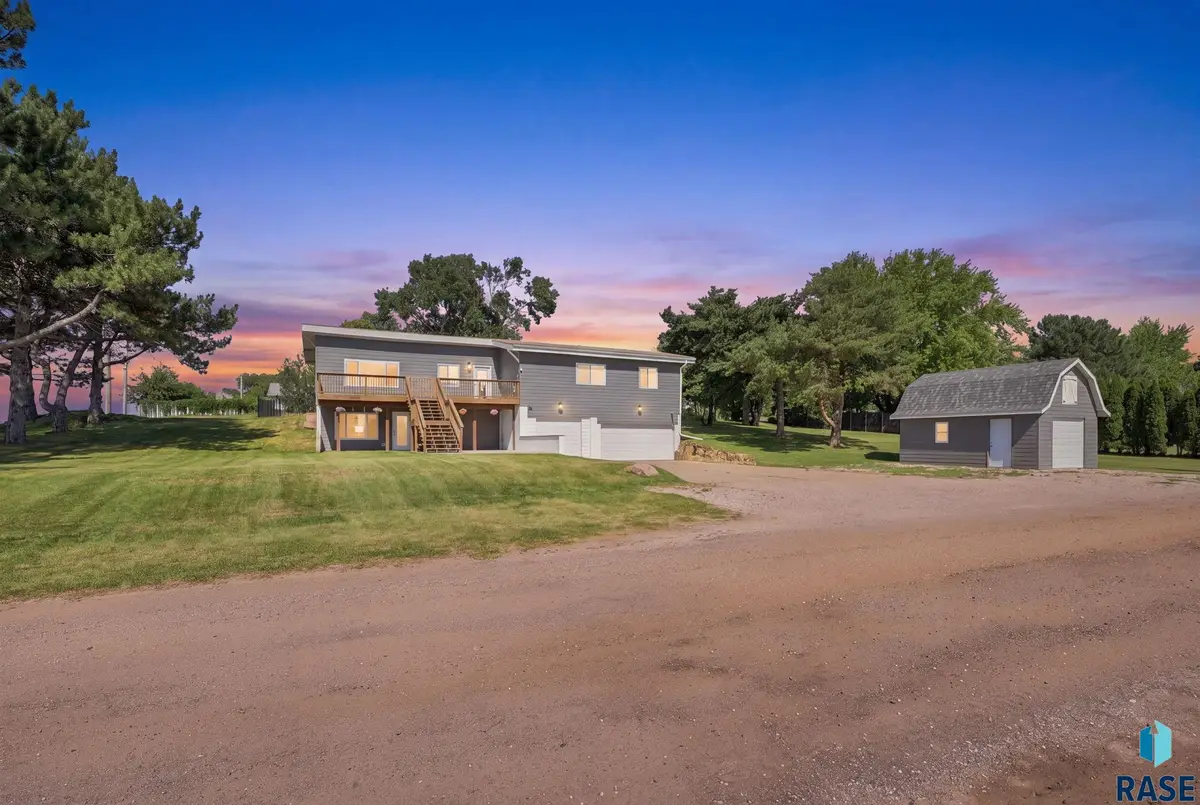 3901 N Longview Ave, Sioux Falls, SD 57107 - #1