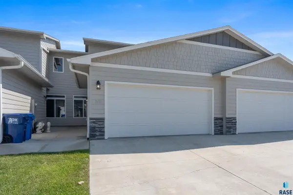 2413 E Copalis Pl, Sioux Falls, SD 57108