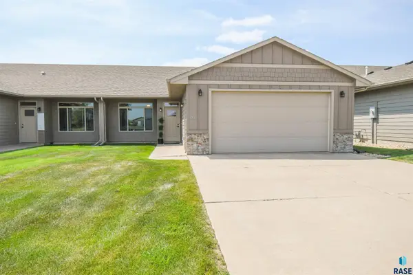 3513 E Bison Trl, Sioux Falls, SD 57108