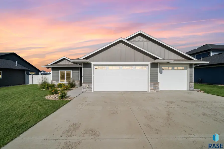 310 Quartzite Ave, Tea, SD 57064 - #3