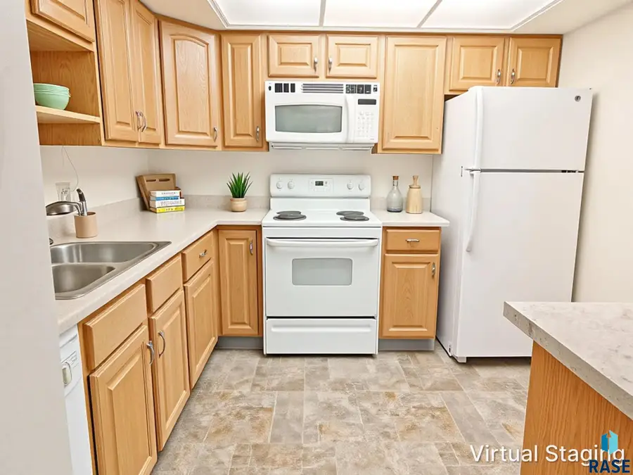 2501 S Kiwanis Ave #315, Sioux Falls, SD 57105 - #3