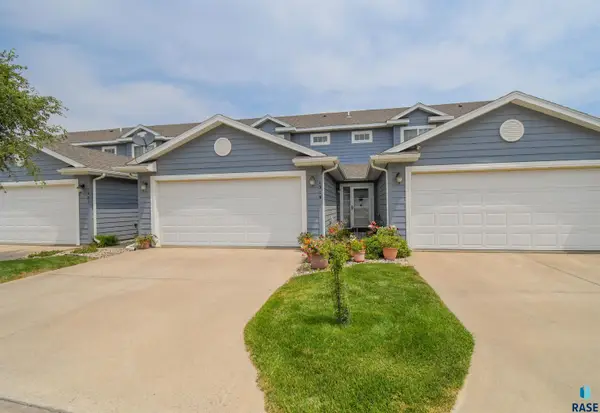 1319 N Fir Pl #22, Sioux Falls, SD 57107