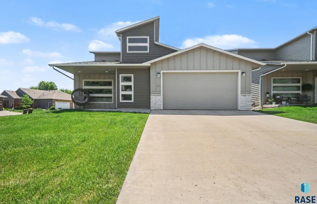 501 W Laquinta St, Sioux Falls, SD 57108 - #1