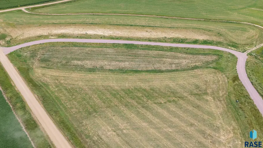 4 Arthur Ln, Renner, SD 57055 - #3