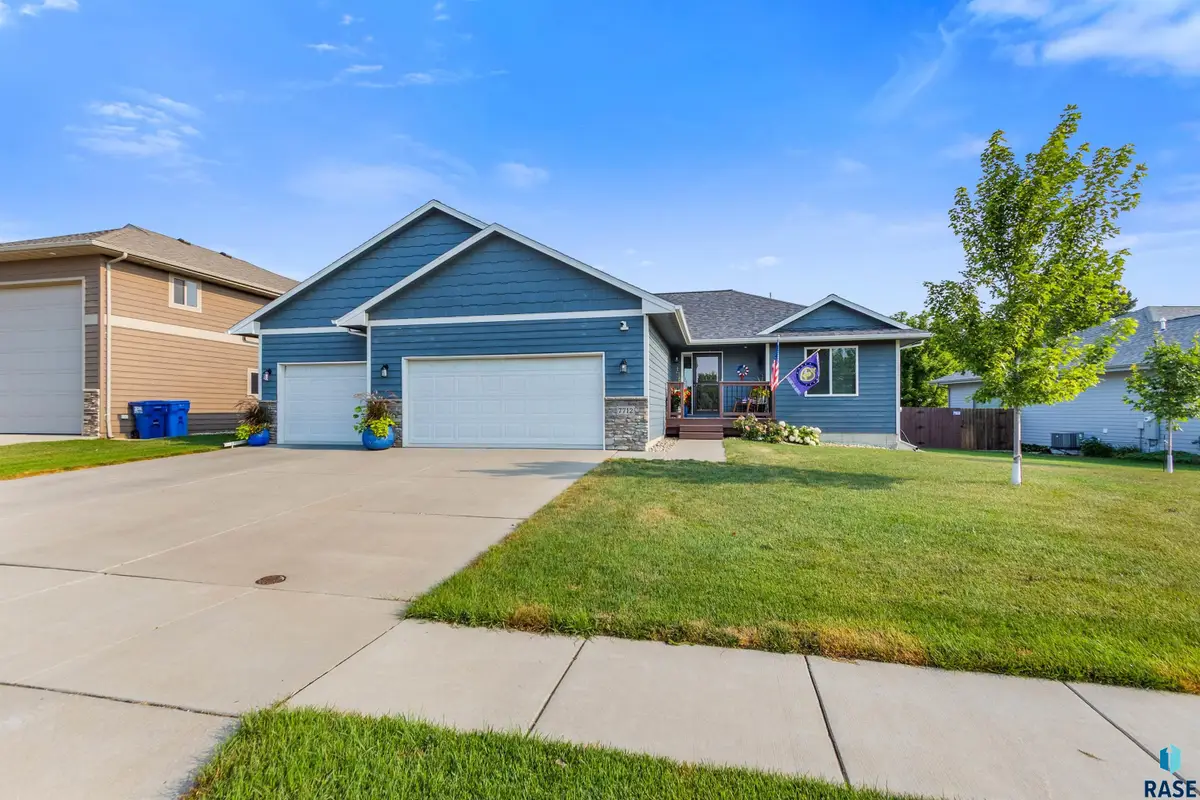 7712 W Browning St, Sioux Falls, SD 57106 - #1