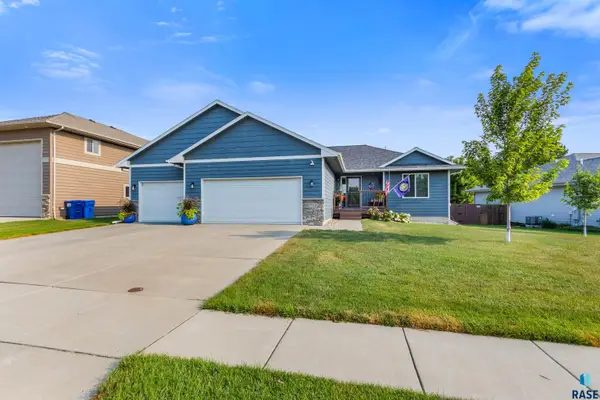 7712 W Browning St, Sioux Falls, SD 57106