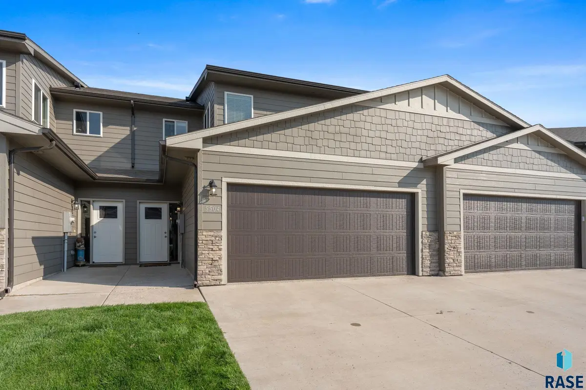 5504 S Seville Pl, Sioux Falls, SD 57108 - #1