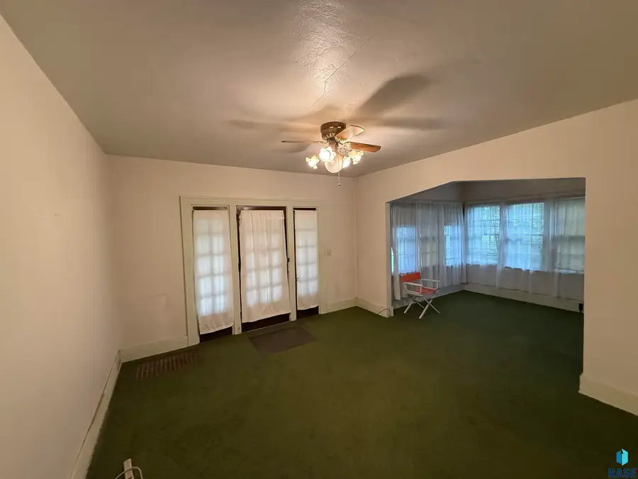 310 6th St, Hudson, SD 57034 - #3