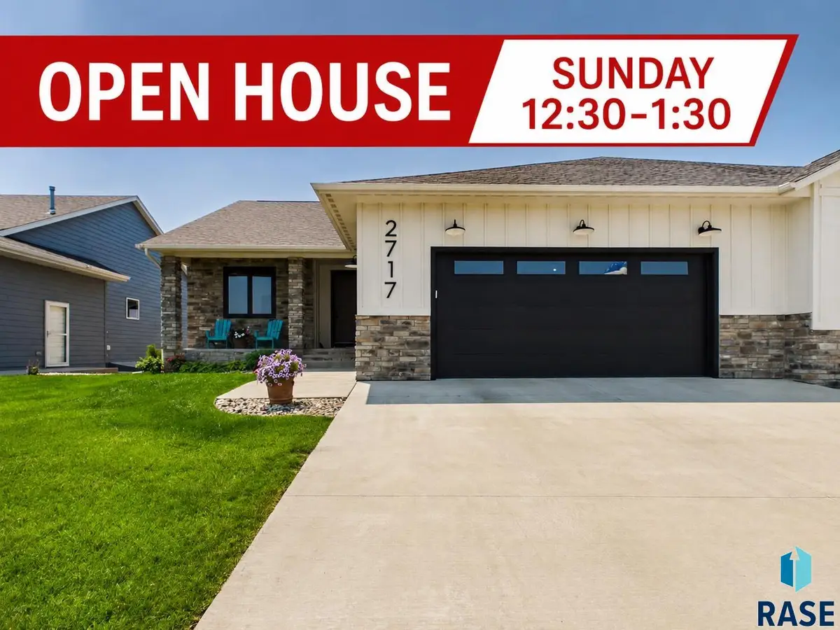 2717 W Oak Hill Dr, Sioux Falls, SD 57108 - #1