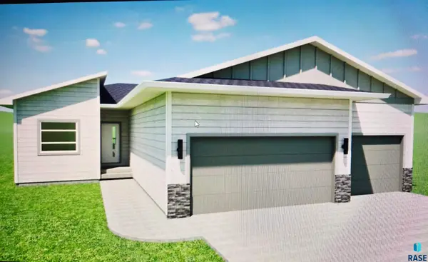 1110 Cyber Ct, Madison, SD 57042