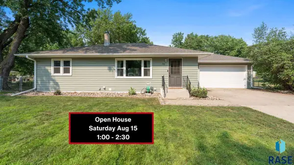 313 S 4th Ave, Brandon, SD 57005