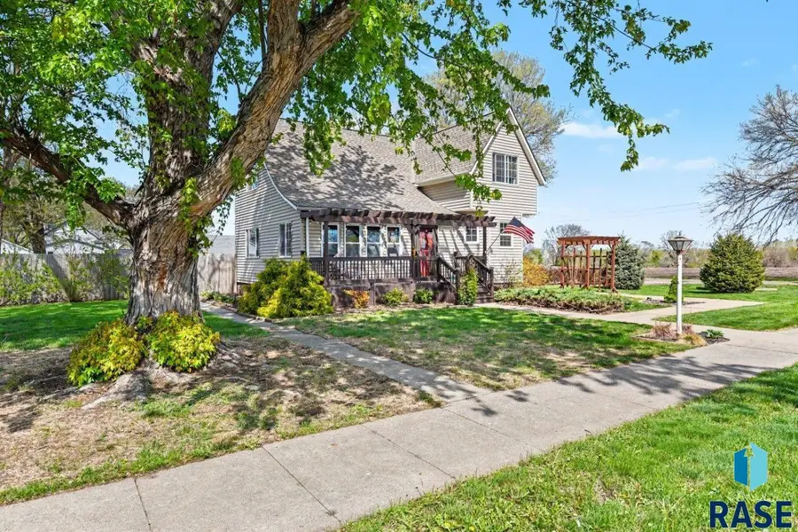 101 Broadway St, Centerville, SD 57014 - #2