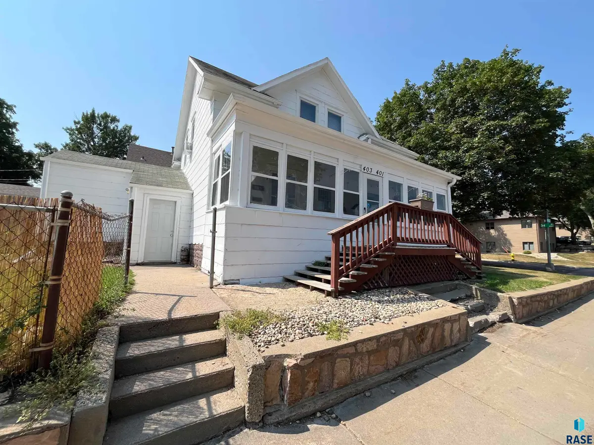 401 E 14th St, Sioux Falls, SD 57104 - #1
