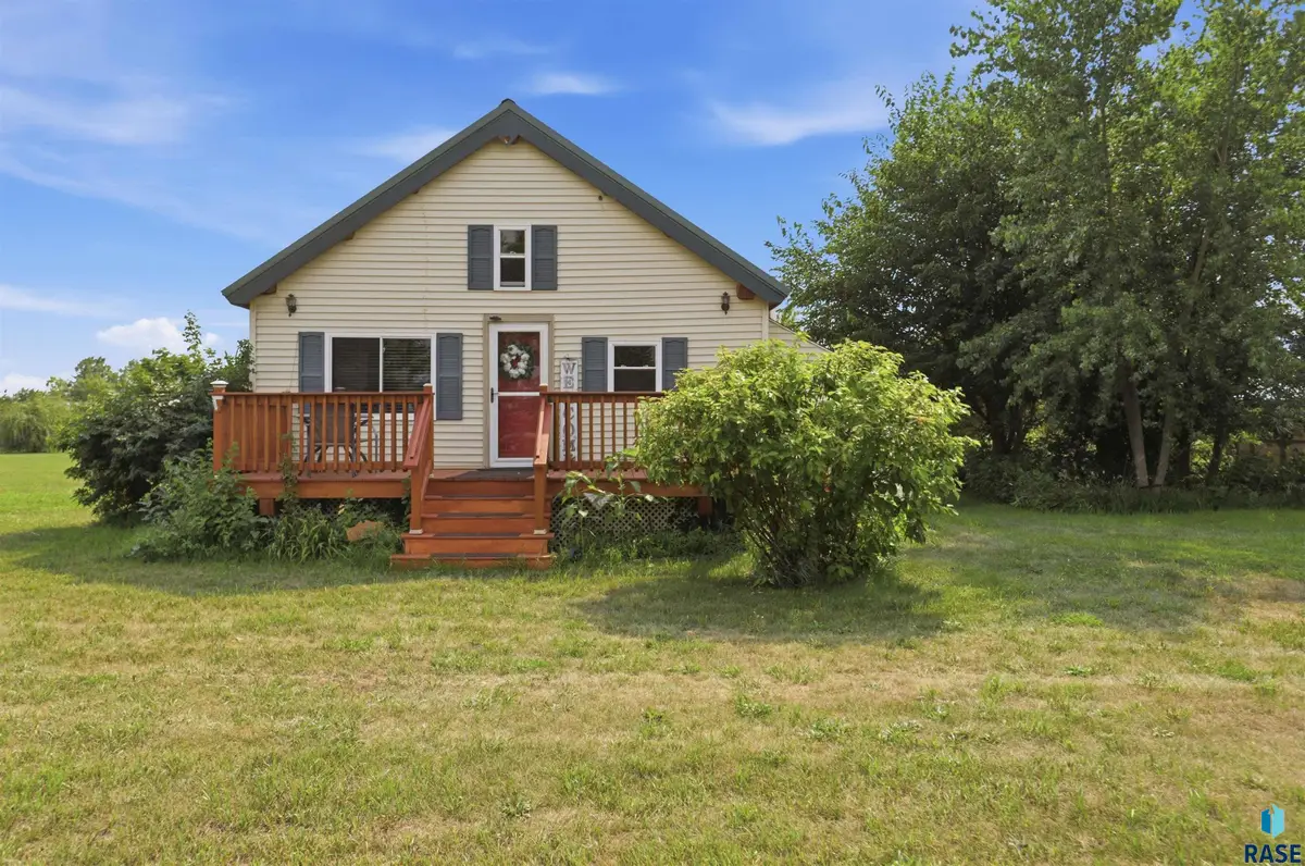 46637 321st St, Burbank, SD 57010 - #1