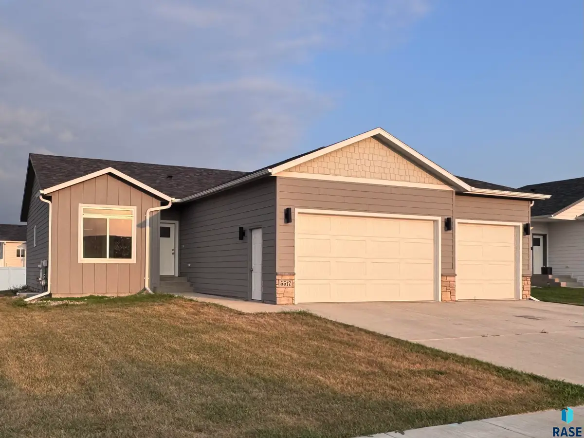 5517 S Dubuque Ave, Sioux Falls, SD 57108 - #1