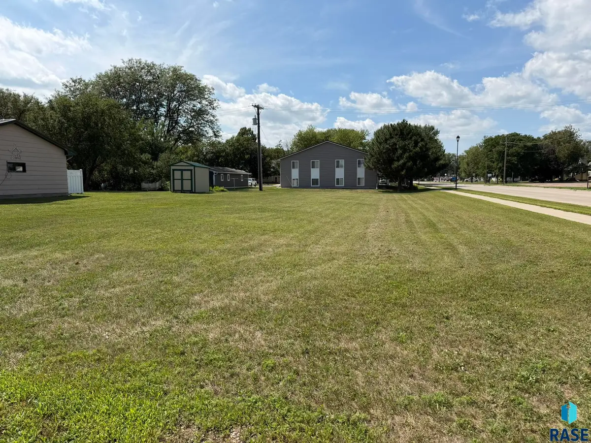 Albert St, Freeman, SD 57029 - #1