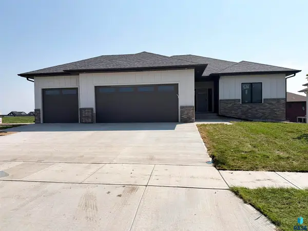 2800 S Maplewood Ave, Sioux Falls, SD 57110