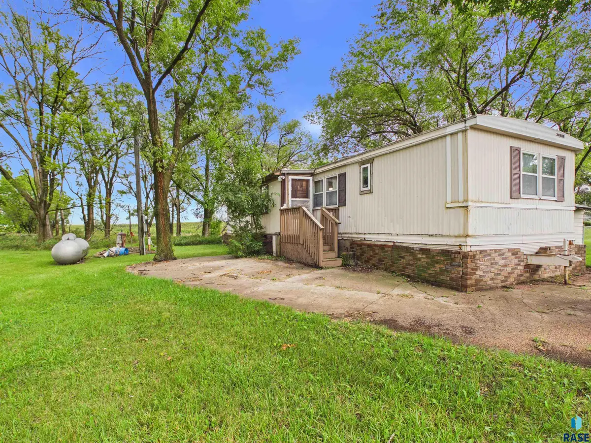 23318 421st Ave, Fedora, SD 57337 - #1
