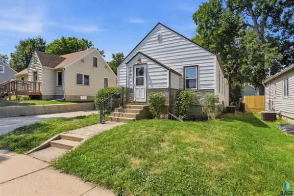 717 S Hawthorne Ave, Sioux Falls, SD 57104